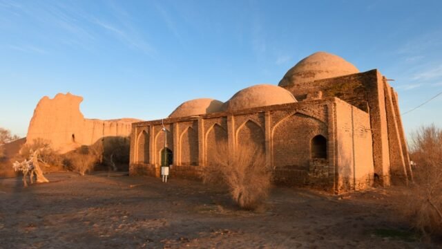 Merv muhammad-ibn-zayd_mausoleum_BIG