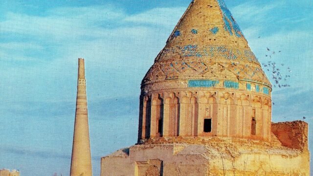 Sultan-Tekesh-Mausoleum-4