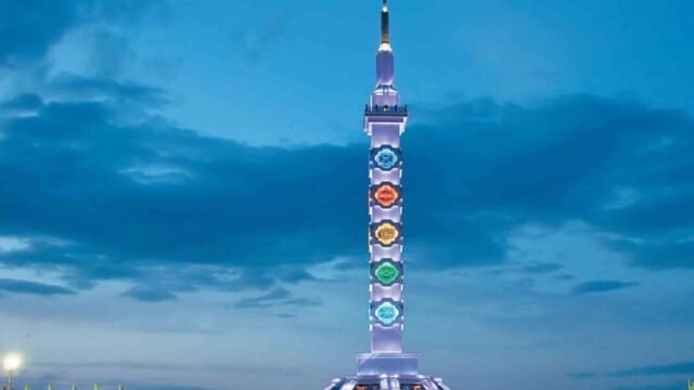 turkmenistan_ashgabat_constitution-monument-